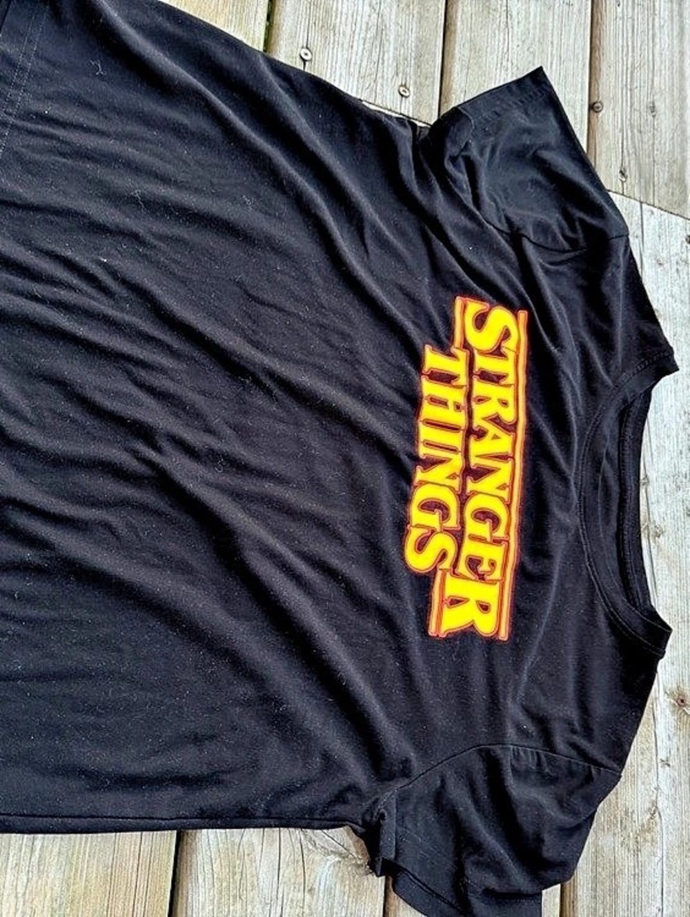 Stranger Things Official Netflix Black Logo T-Shirt Size L